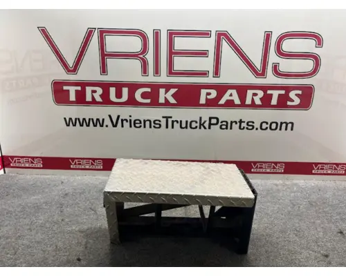Body Parts, Misc. UNIVERSAL  Vriens Truck Parts
