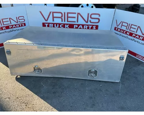 Tool Box UNIVERSAL  Vriens Truck Parts