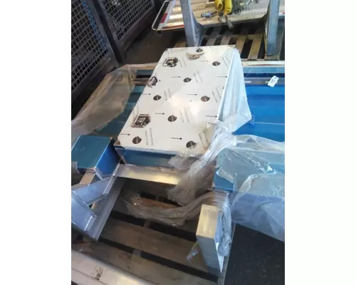 Headache Rack UNIVERSAL ALL LKQ Heavy Truck - Goodys