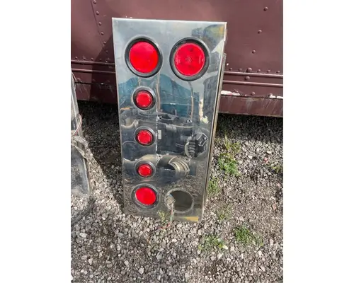 Tail Lamp UNIVERSAL Universal Dixie Truck Centre