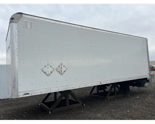 Body / Bed Utilimaster 26' Van Body DTI Trucks