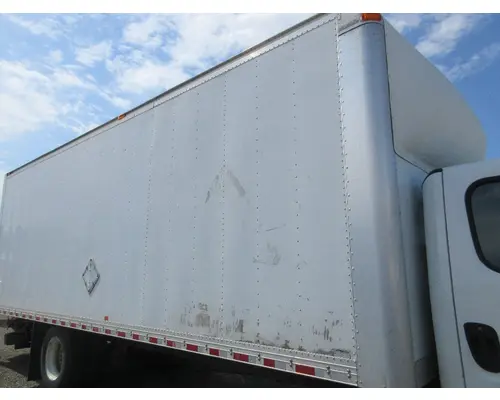 VAN 26 FOOT Box  Bed