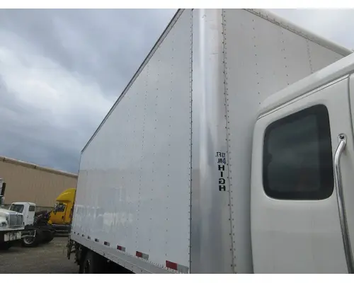 VAN 26 FOOT Box  Bed