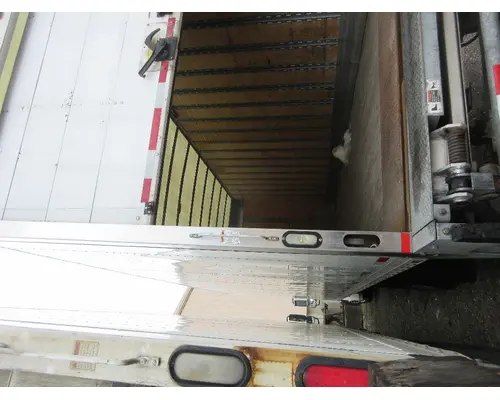 VAN 26 FOOT Box  Bed