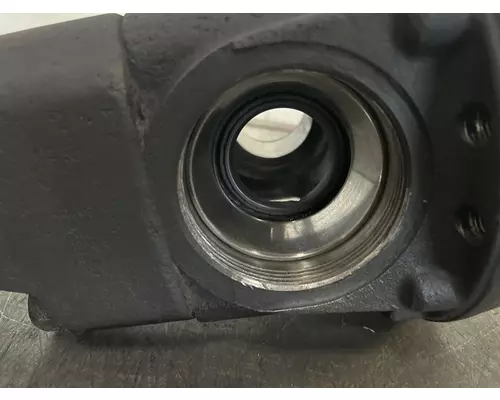 VOLVO/ MACK 21041946 Spindle  Knuckle, Front