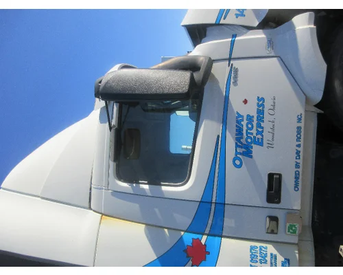 VOLVO/GMC/WHITE VNL Cab