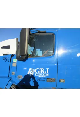 VOLVO/GMC/WHITE VNL Door Assembly, Front