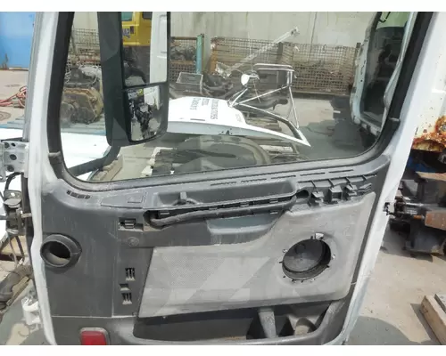 VOLVO/GMC/WHITE VNL Door Assembly, Front