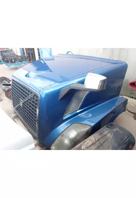 VOLVO/GMC/WHITE VNL Hood