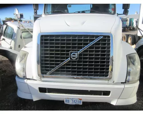 VOLVO/GMC/WHITE VNL Hood