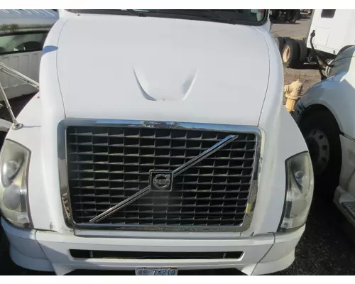 VOLVO/GMC/WHITE VNL Hood