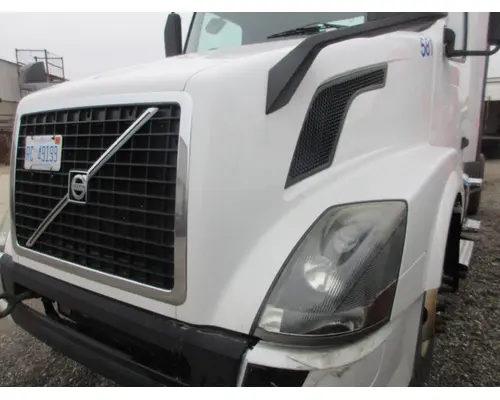 VOLVO/GMC/WHITE VNL Hood