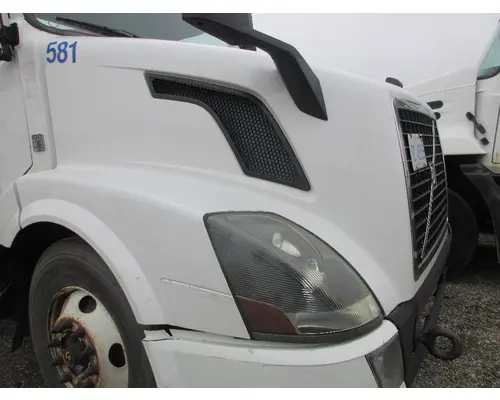 VOLVO/GMC/WHITE VNL Hood