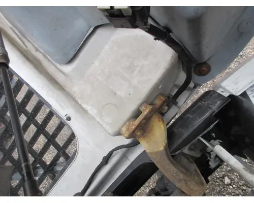 VOLVO/GMC/WHITE VNL Hood