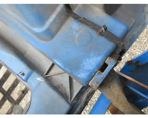 VOLVO/GMC/WHITE VNL Hood