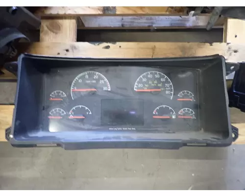 VOLVO/GMC/WHITE VNL Instrument Cluster