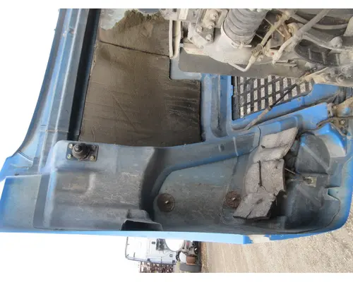 VOLVO/GMC/WHITE VNM Hood