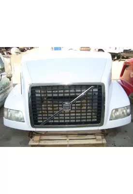 VOLVO/GMC/WHITE VNM Hood