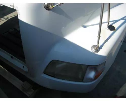 VOLVO/GMC/WHITE VNM Hood