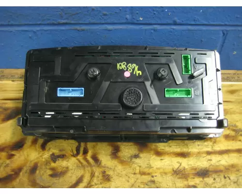 VOLVO/GMC/WHITE VNM Instrument Cluster