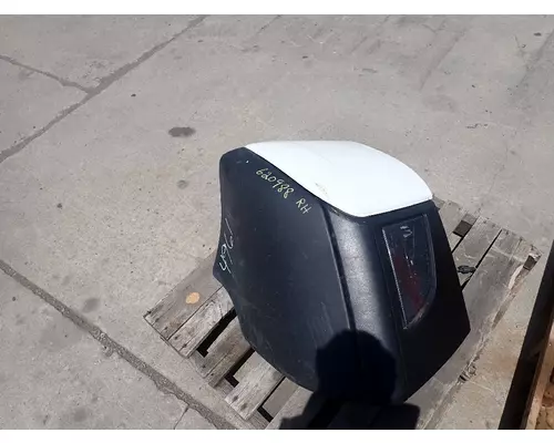 VOLVO/GMC/WHITE VN Bumper End Cap
