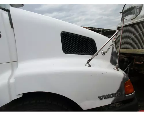 VOLVO/GMC/WHITE VN Hood