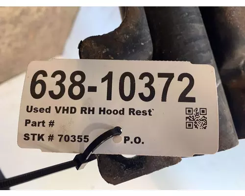 VOLVO TRUCK VHD Hood Hinge