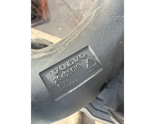 VOLVO TRUCK VNL Air Cleaner
