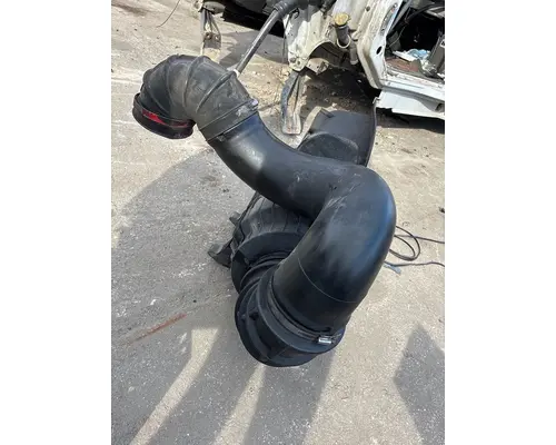 VOLVO TRUCK VNL Air Cleaner