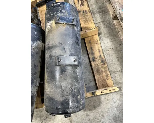 VOLVO TRUCK VNL Air Tank