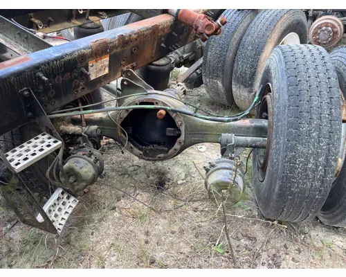 VOLVO TRUCK VNL Axle Housing (Front)