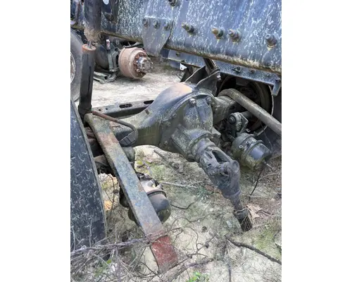 VOLVO TRUCK VNL Axle Housing (Rear)