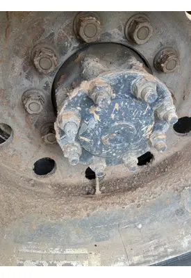 VOLVO TRUCK VNL Axle Shaft