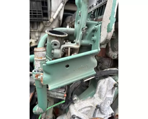 VOLVO TRUCK VNL Brackets, Misc.