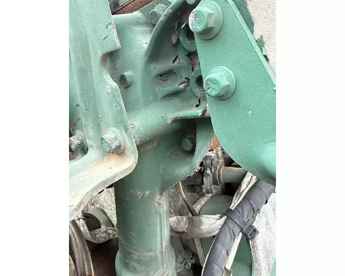 VOLVO TRUCK VNL Brackets, Misc.