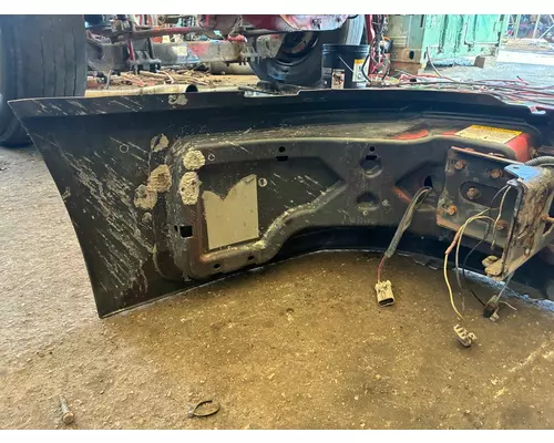VOLVO TRUCK VNL Bumper Assembly, Front