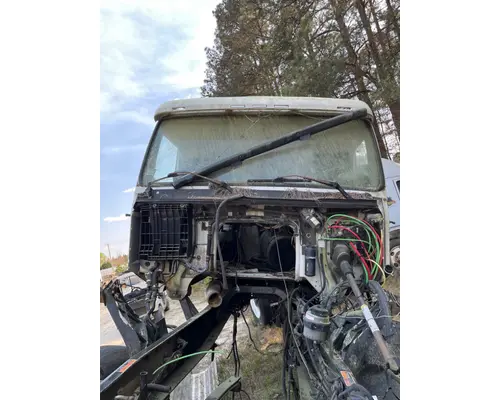 VOLVO TRUCK VNL Cab