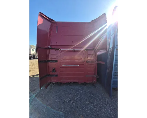 VOLVO TRUCK VNL Cab
