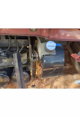 VOLVO TRUCK VNL DEF Tank