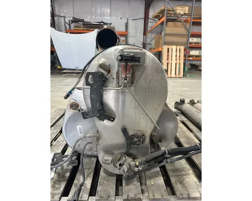 VOLVO TRUCK VNL DPF (Diesel Particulate Filter)