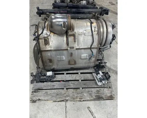 VOLVO TRUCK VNL DPF (Diesel Particulate Filter)