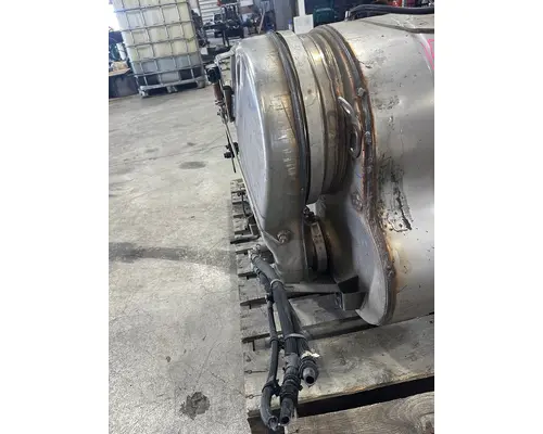VOLVO TRUCK VNL DPF (Diesel Particulate Filter)
