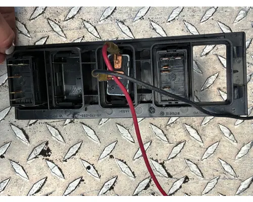 VOLVO TRUCK VNL Dash Panel