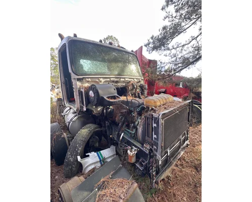 VOLVO TRUCK VNL Door Assembly, Front