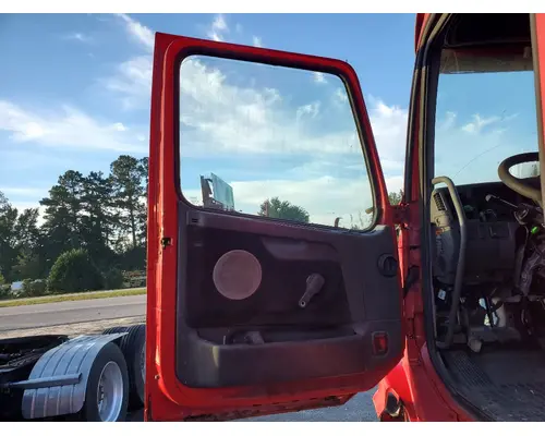 VOLVO TRUCK VNL Door Assembly, Front