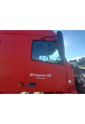 VOLVO TRUCK VNL Door Assembly, Front