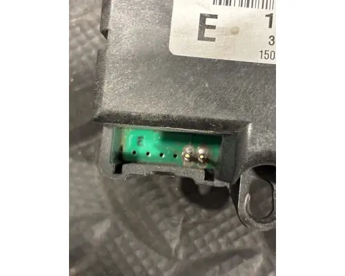 VOLVO TRUCK VNL Door Assembly, Front