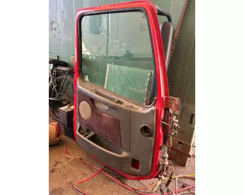VOLVO TRUCK VNL Door Assembly, Front