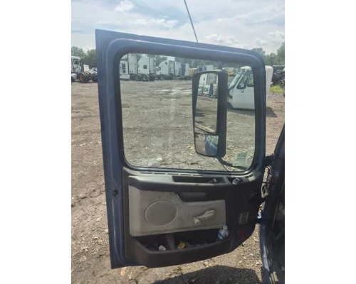 VOLVO TRUCK VNL Door Assembly, Front