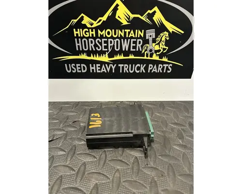 VOLVO TRUCK VNL Electrical Parts, Misc.